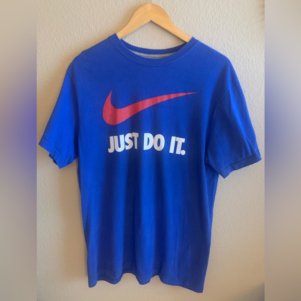 Nike Just Do It Swoosh Mens T-Shirt Blue Size L